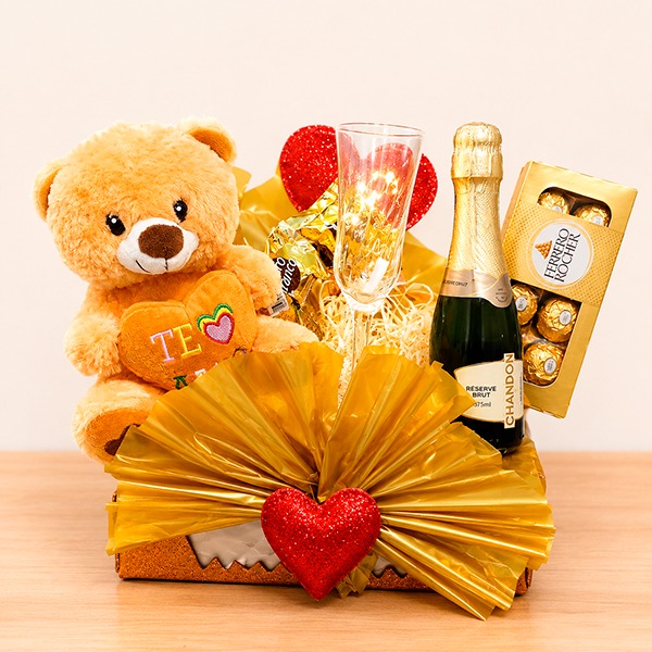 Cesta Luxo Amor Dourado